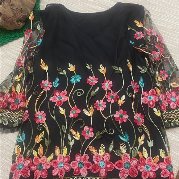 Emery Rose Floral Embroidered Multi-color Top Blouse 3/4 Sleeve Small Vintage - Picture 13 of 14
